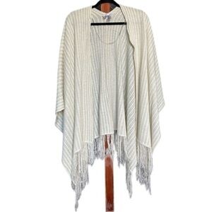 ✨4/$30 White  and Gold Shawl